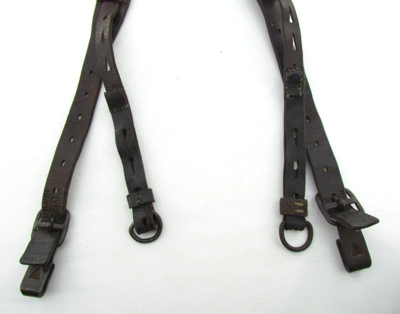 Wehrmacht leather Y-straps ‘Koppeltragegestell’