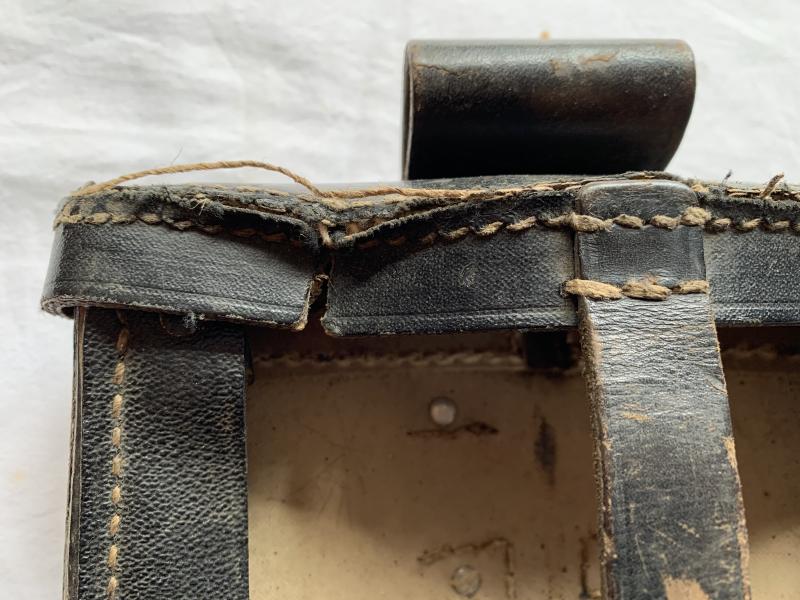 German Folding Shovel with Carrying Case, 1st Model -1941-