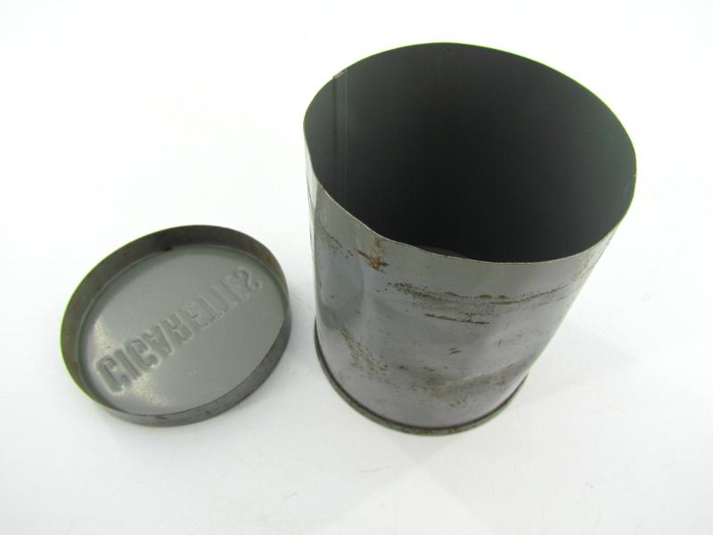 British WWII Cigarettes Can ( empty )