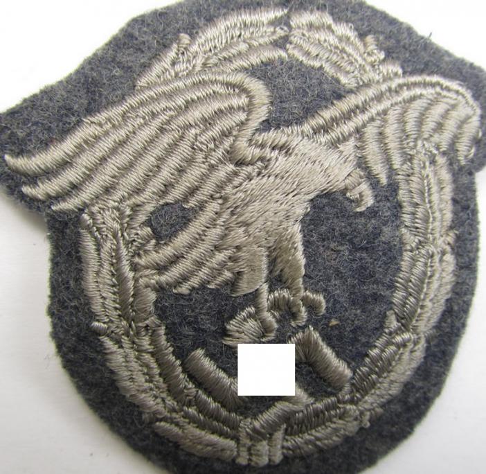 Attractive - and very detailed! - example of a WH (Luftwaffe) 'Beobachtersabzeichen in Stoff' (or: observers-badge in cloth) being a neatly machine-embroidered- and/or nicely 'padded' specimen