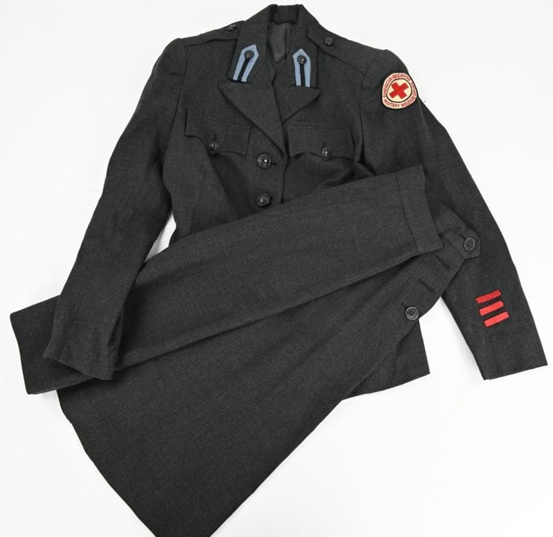 US WW2 Flannel Grey Red Cross Workers Uniform Jacket & Skirt