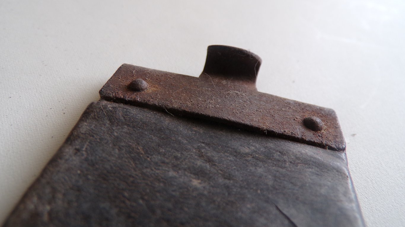 S.A / Political belt