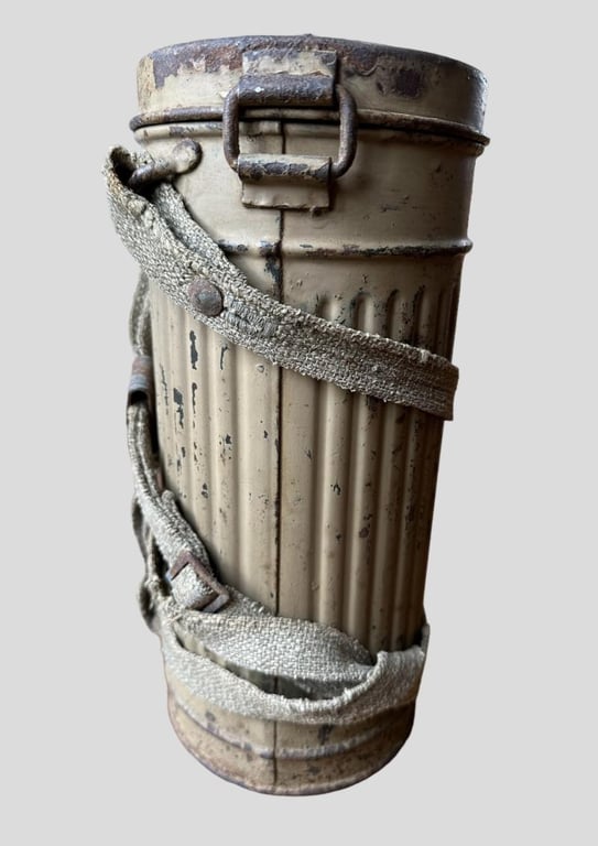 WH (HEER) Tan Painted Gasmask Canister