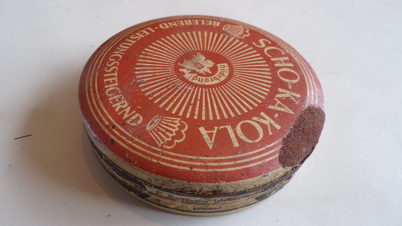 Pre-War Hildebrand Scho-Ka-Kola Tin
