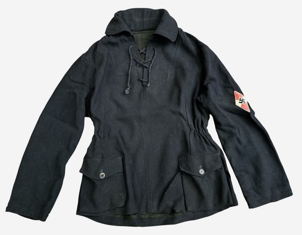 “Complete BDM winter / ski set consisting of the matching wool anorak, ski trousers and ski cap.