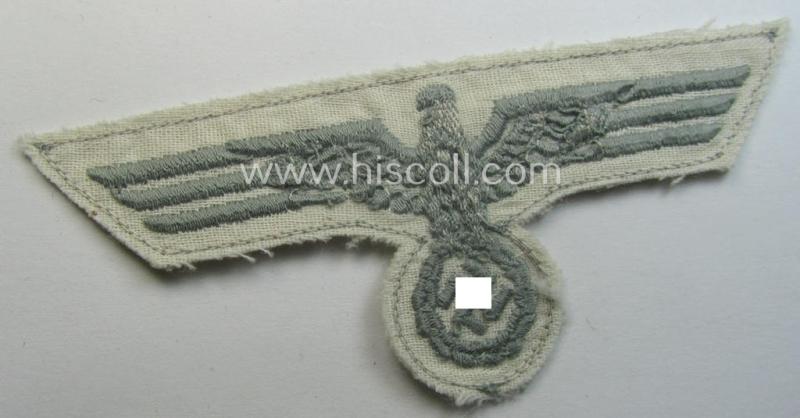 'Variant'-pattern, WH (Kriegsmarine) related breast-eagle (ie. 'Brustadler für Mannschaften u. Uffz. der Kriegsmarine') being a neatly machine-embroidered example onto a white-coloured background