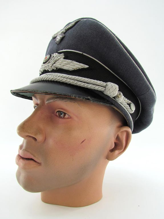 Luftwaffe officer visor cap ‘Schirmmütze’ by Erstklassig