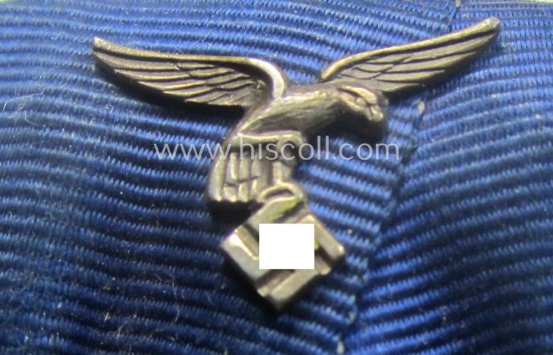 WH (LW) medal-bar (ie.: 'Doppelspange') resp. showing a: 'WH-DA 4. Stufe' and a Czech 'Anschluss'-medal