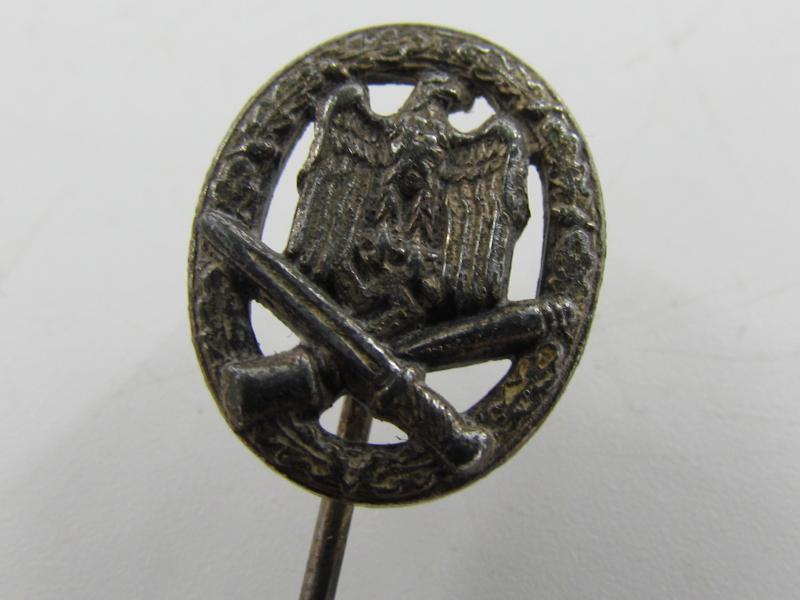 General Assault Badge Miniature Stick Pin