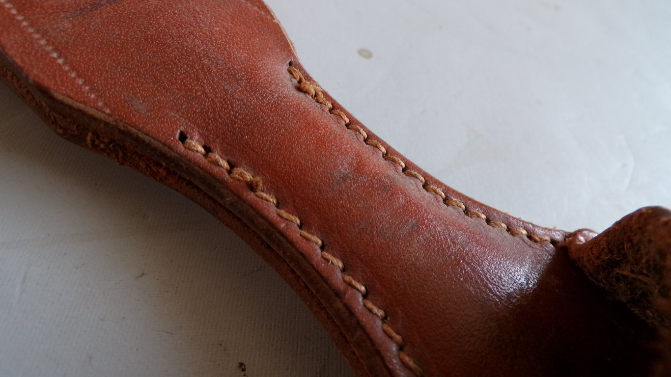 Brown Leather KS98 Dress Bayonet Frog Mint