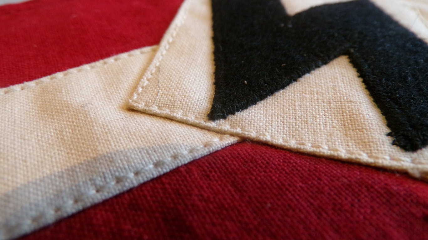 Unissued Deutsches Jungvolk Multi-layer armband
