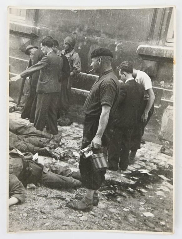 Allied WW2 Photo set 'Airplane Attack'