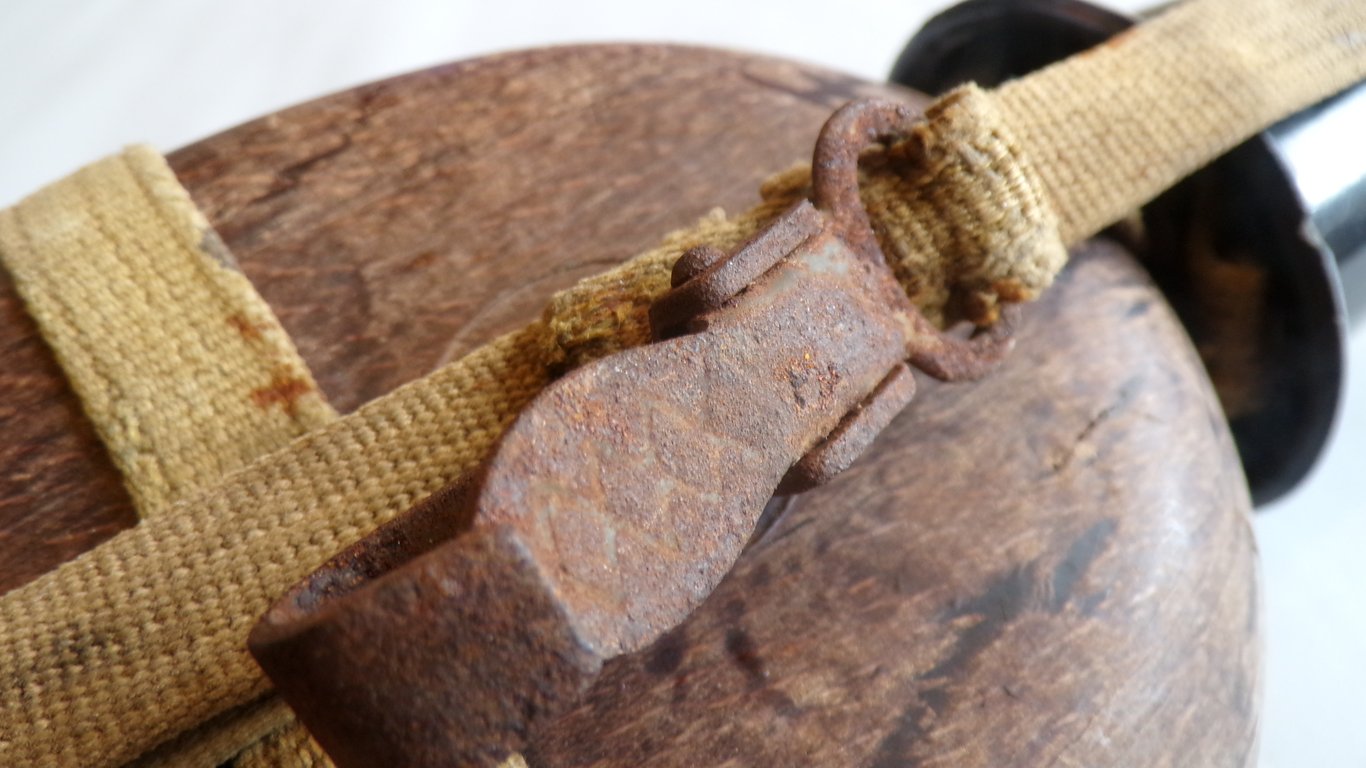 Wehrmacht M31 "Coconut" Canteen