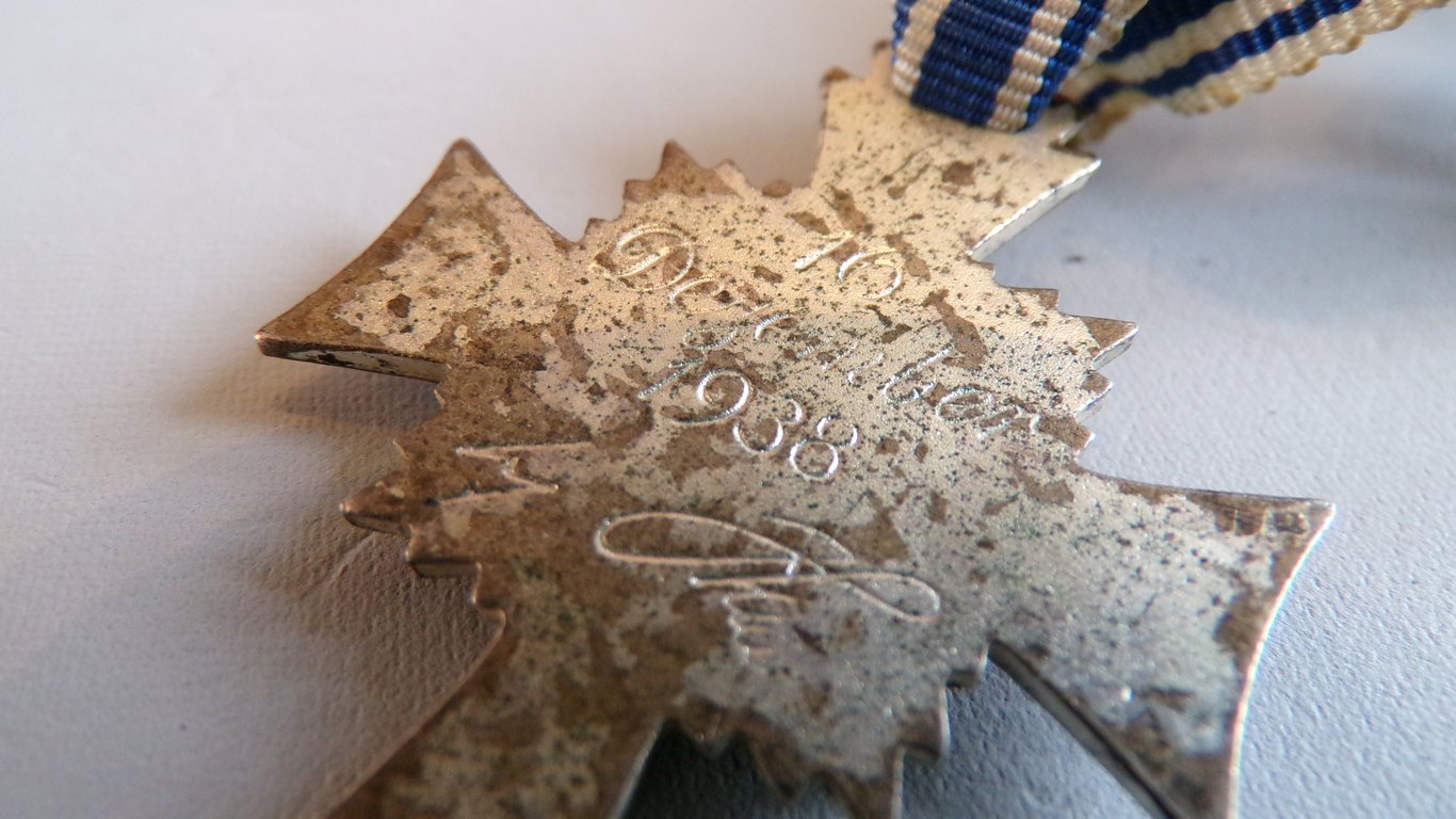 Ehrenkreuz der Deutschen Mutter Silber