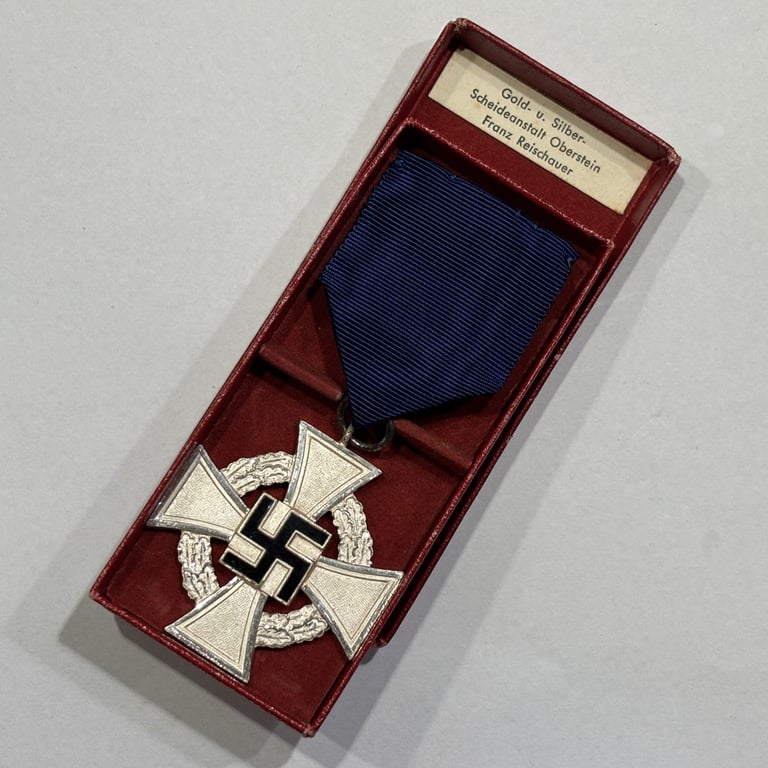 Cased Twenty-five Years Faithful Service Medal