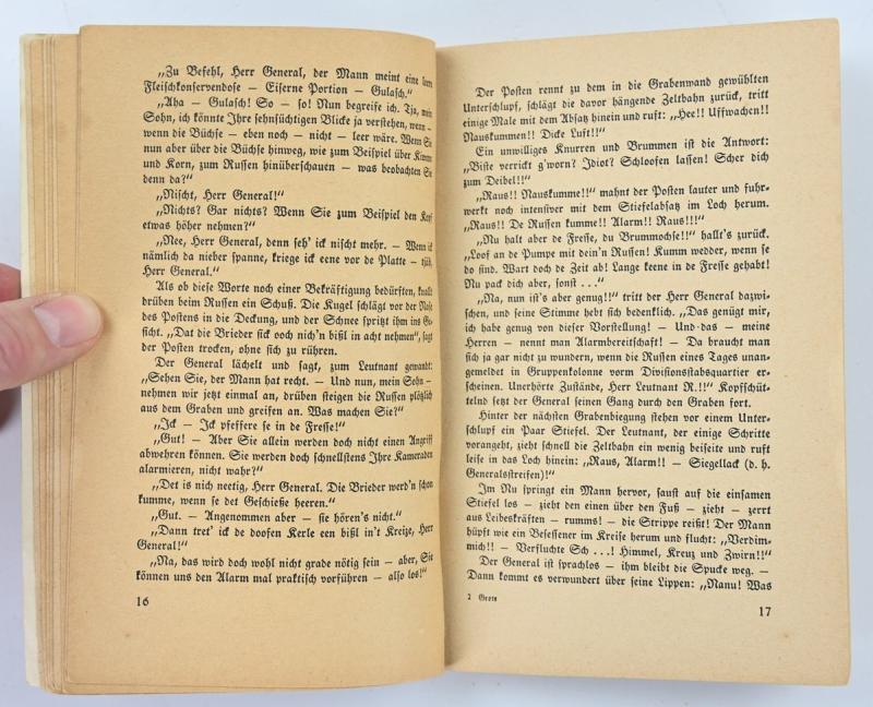 German WH Book 'Frontsoldaten Lachen'