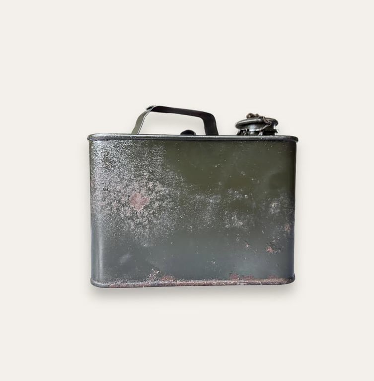 MG 34/42 Oil Can