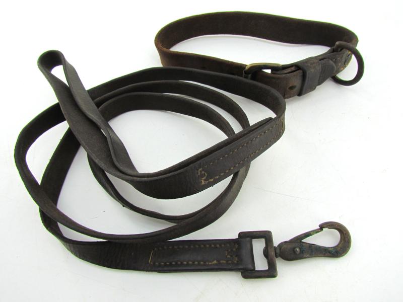 US WWII Era leather Dog Collar & Leash