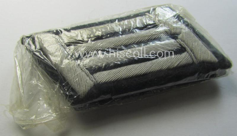 Pair of WH (Heeres) collar-tabs (ie. 'Kragenspiegel für Offiziere'): 'Offizier der Pionier-Truppen' that came packed in its 'Cellophan'-pouch as issued