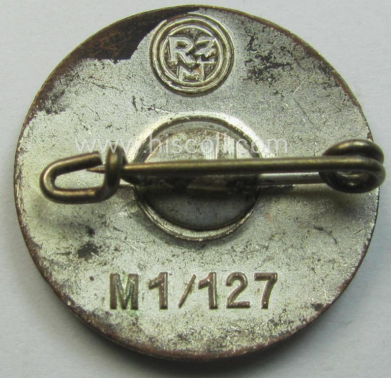 'N.S.D.A.P. - Parteiabzeichen' showing the makers'-designation: 'RzM' and/or: 'M1/127'