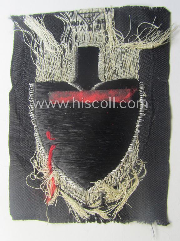 Officers'-pattern, so-called: RAD (ie. 'Reichsarbeitsdienst') sleeve-badge (or: 'Dienststellenabzeichen') bearing the specialist-designation: 'M' (or: 'Hauptmeldebeambter')