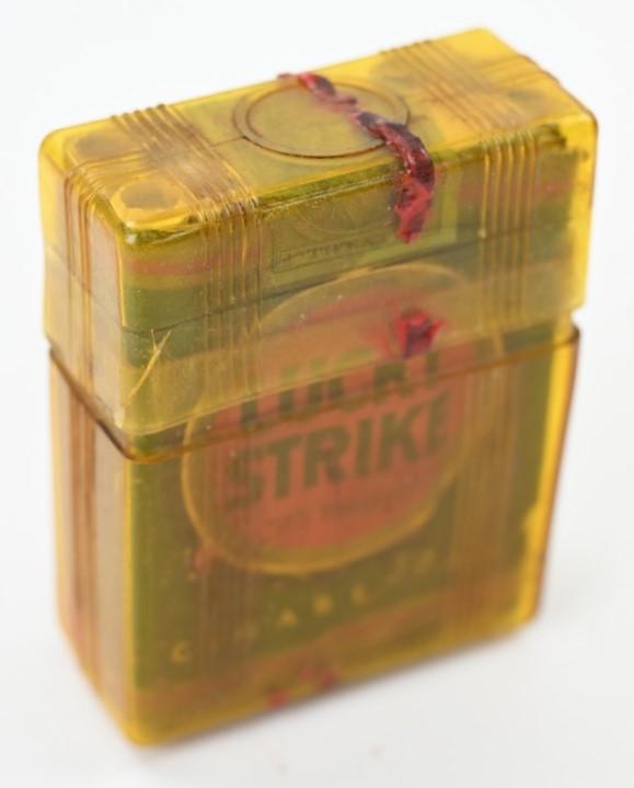 US WW2 Package of Lucky Strike Cigarets with Case