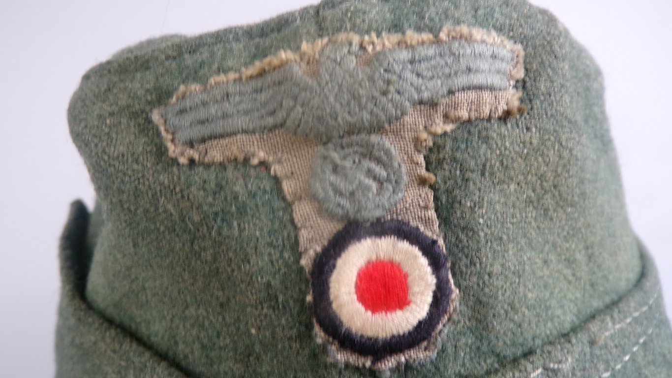 M38 mannschaftsschiffchen (side cap)