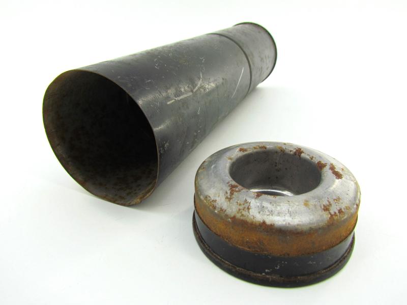 US WWII 75/105 Rocket Fuse Container