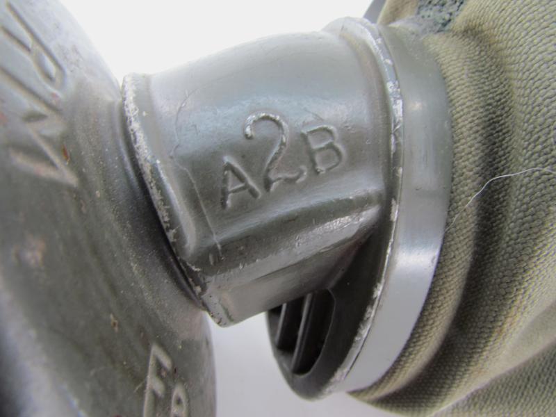 WH/SS Gasmaske 30 with Filter