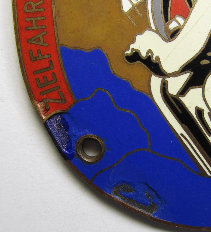 Superb, commemorative N.S.K.K.-related car-plaque (ie. 'Erinnerungs- o. nichttragbare Kraftwagenplakette') showing a car and motorcycle- and/or N.S.K.K.-device and text: 'Zielfahrt Grenzlandkundgebung - Karlsruhe i.b. 1933'