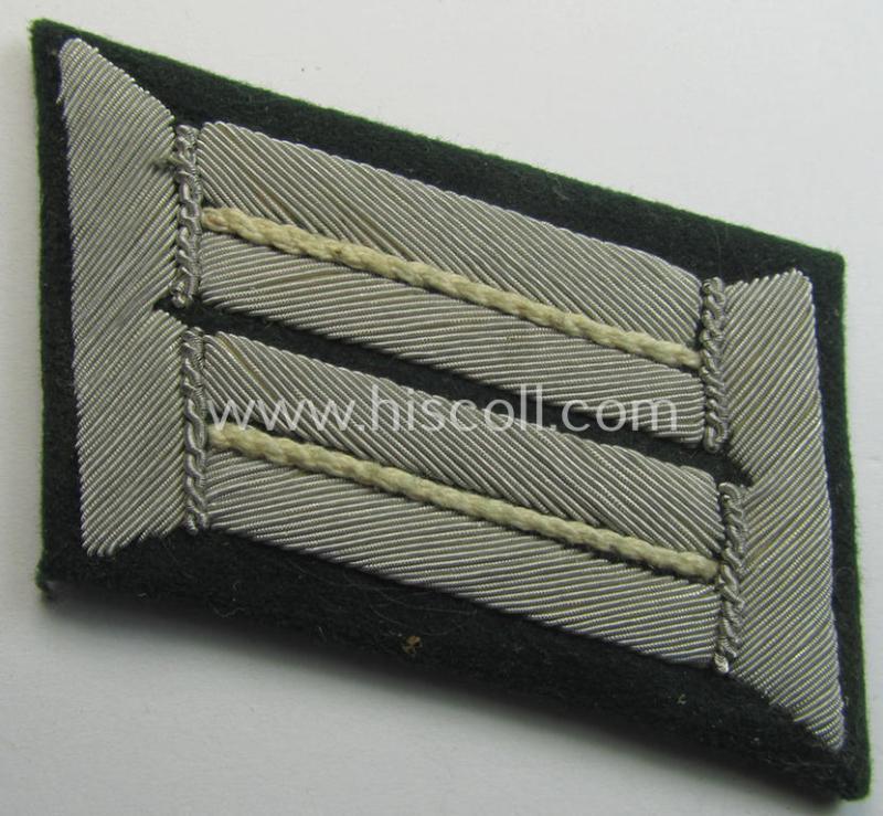 Pair of WH (Heeres) collar-tabs (ie. 'Kragenspiegel für Offiziere') as piped in the white- (ie. 'weisser'-) coloured branchcolour as was intended for an: 'Offizier der Infanterie-Truppen'