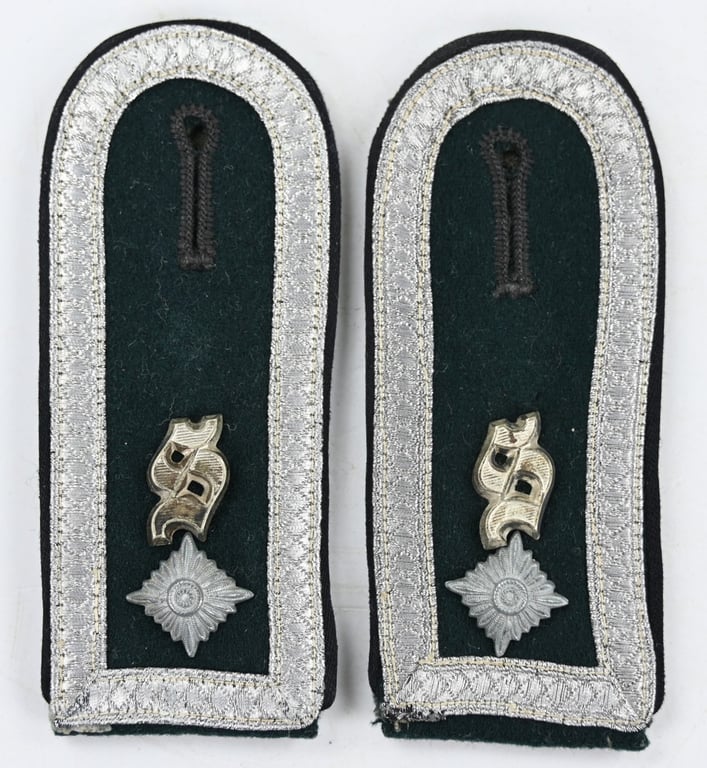 German WH NCO Pioneer Shoulderboards