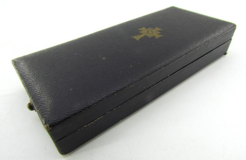 Mother’s cross in gold with box ( Ochs & Bonn Hanau )