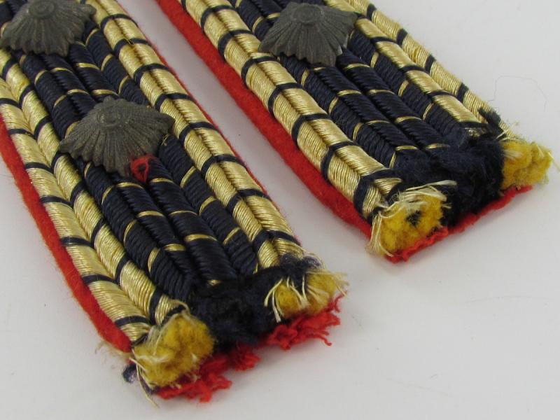 Reichsbahn Pay Group Shoulder Board Set