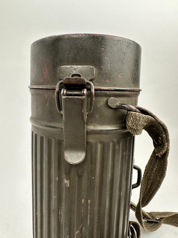 WW2 Early german Gasmask named "Gerber J."