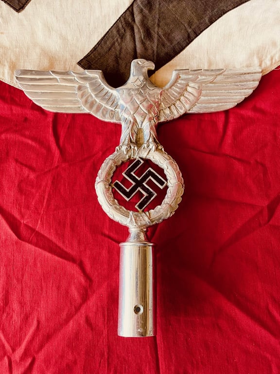 FANTASTIC ORIGINAL 1930s WWII GERMAN NSDAP POLITICAL LEADERS FLAG POLE EAGLE FINIAL