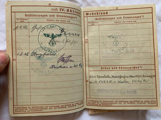 Wehrpaß WH (Heer) - 12./J.R. 488 nr. 121