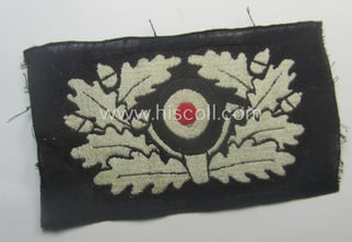 Early-pattern, WH (Heeres) specific cocarde as executed in...