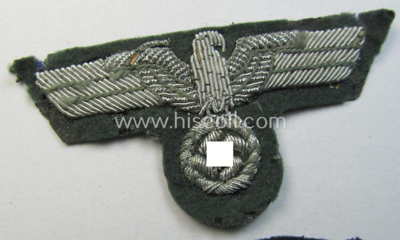 Attractive - and detailed! - WH (Heeres) officers'-pattern, visor-cap eagle/cocarde-set (ie. 'Effektensatz für Schirmmütze') being both hand-embroidered examples that come mounted onto a typical darker-green-coloured- and/or woolen-based backgroun...