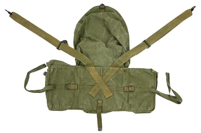 US WW2 Paratrooper Medic Bag 1945