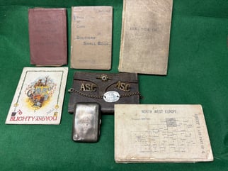 WW1 Group to S4/043907 CQMS T H Dawson...