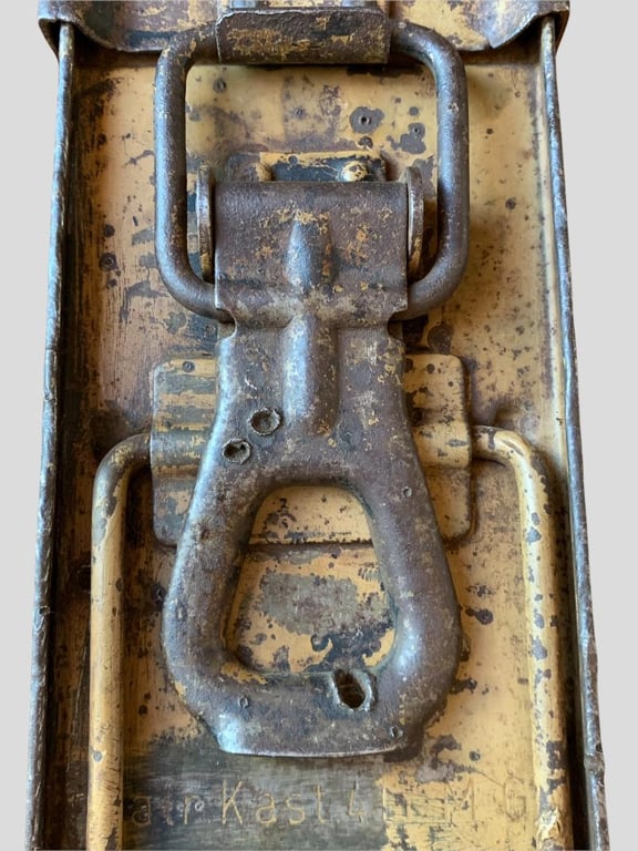 MG 34/42 Steel Ammo Case -shrapnel damage-