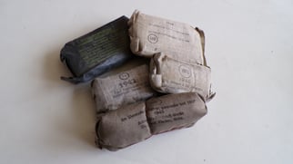 Wehrmacht Field Dressing Grouping (5 Pcs)