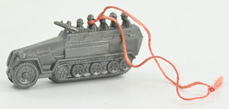 German WHW Plastic Figure SDKFZ 251
