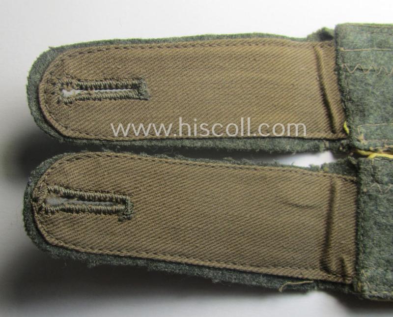 Pair of WH (Heeres) NCO-type (ie. 'M40- o. M43'-pattern) shoulderstraps as was intended for usage by an: 'Unteroffizier eines Heeres Nachrichten-Abtgs.'