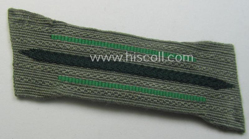 Pair of early- (ie. mid-) war-period - and fully matching! - WH (Heeres) 'M40'-type collar-patches (ie. 'Einheitskragenspiegel') as piped in the green-coloured branchcolour as intended for usage by a: 'Soldat der Jäger- o. Gebirgsjäger-Trpn.'