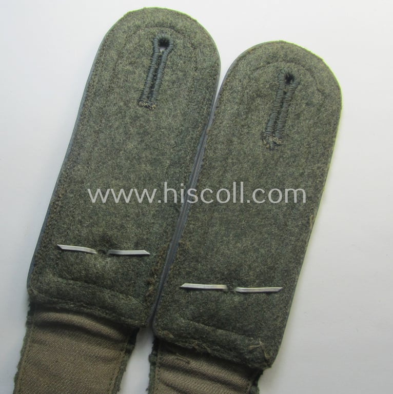 Pair of WH (Heeres) early-war-period- (ie. 'M40'-pattern) NCO-type shoulderstraps as was intended for a: 'Feldwebel eines Nachschub-Kraftfahr-Abts.'