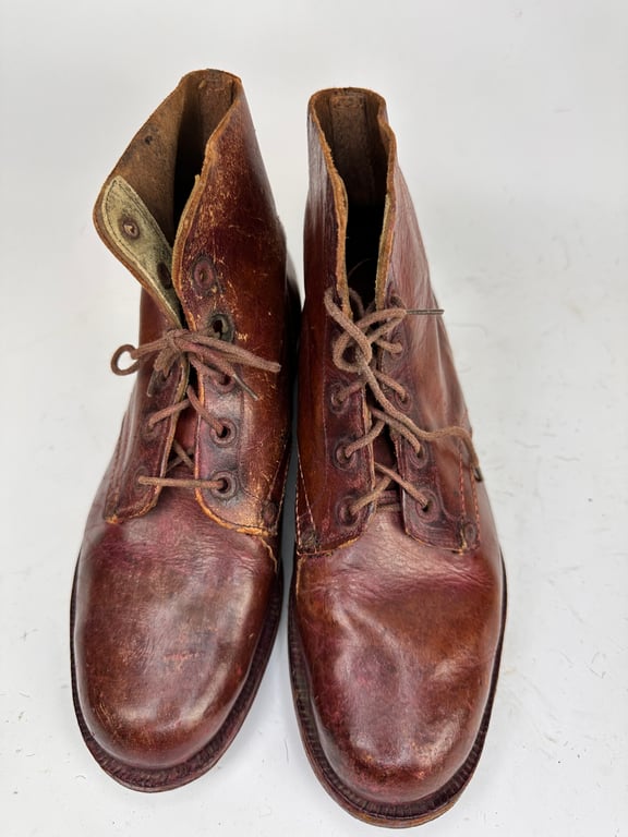 Period made "Hitler Jugend" shoes.