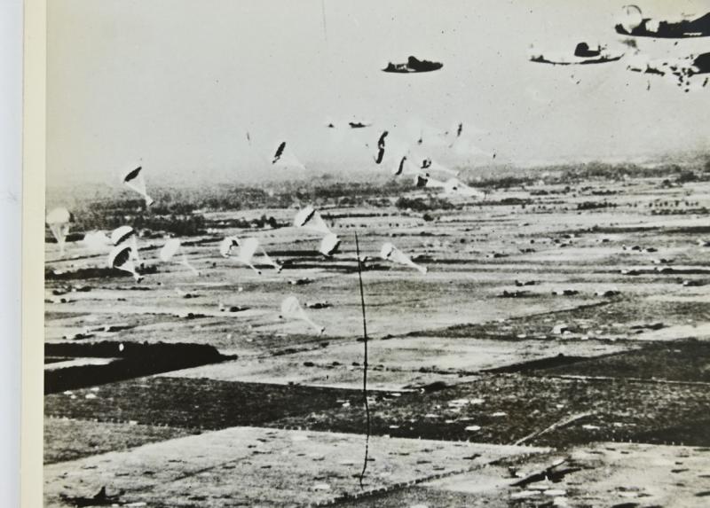 US WW2 Market Garden Press Photo 'Supply Drop'