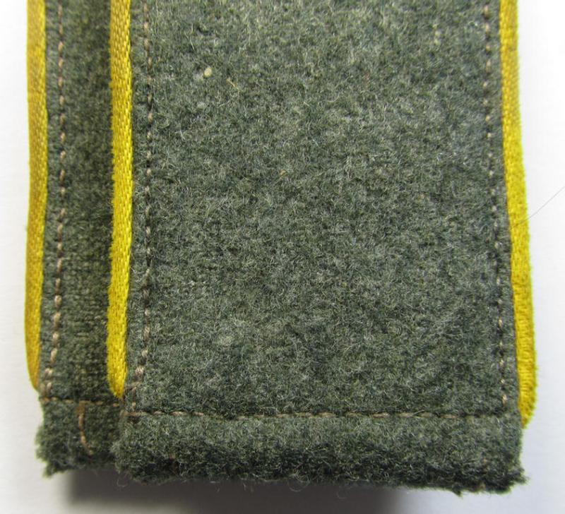 Attractive - fully matching and not that easily found! - pair of WH (Heeres) - I deem - mid-war-period- (ie. 'M43'-pattern-) EM-type shoulderstraps as was intended for usage by a: 'Soldat der Nachrichten-Truppen'